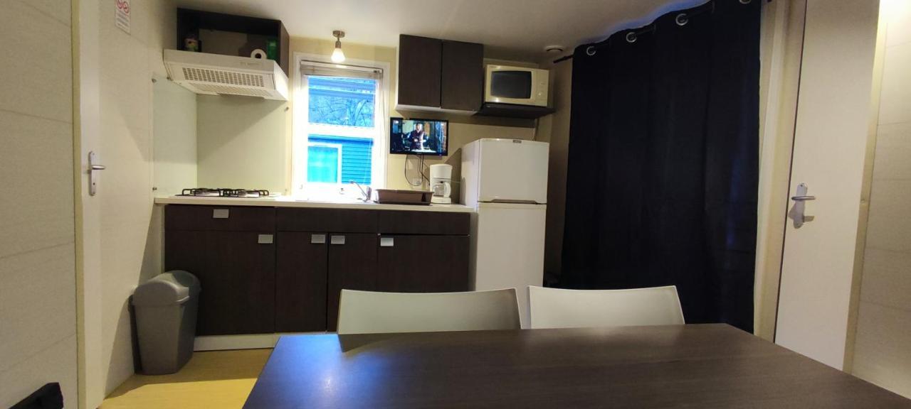 Mobil-Home Confort 4Pers. Mercantour Рокбийер Экстерьер фото